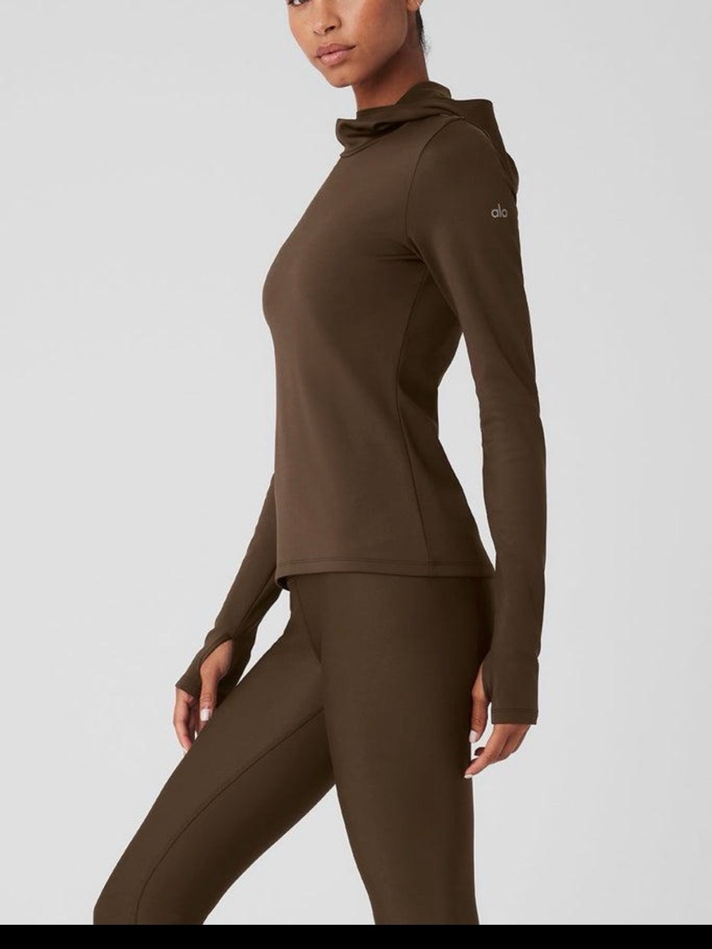 ALO warm airlift hooded runner in espresso